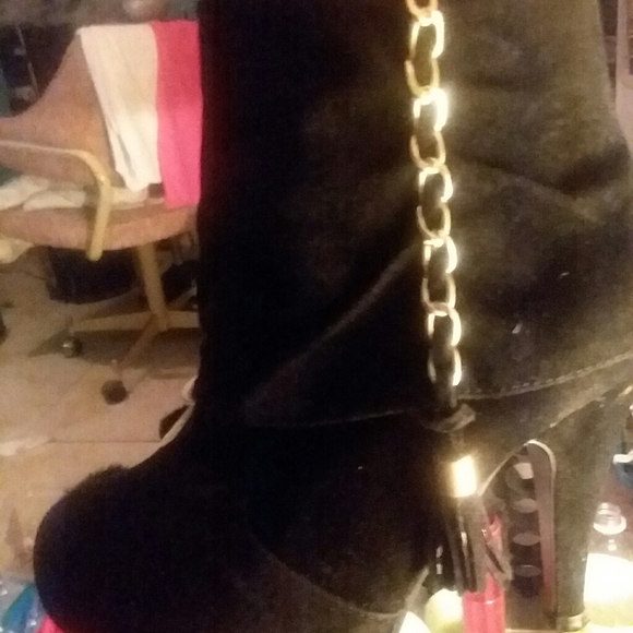 CHEAP Designer shoes and sneaks - Picture 3 of 7